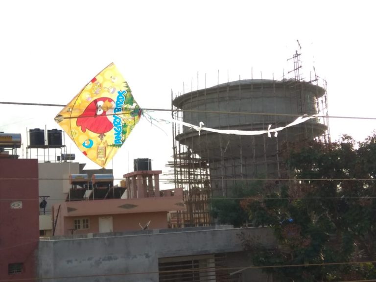 ಮಗನ ಗಾಳಿಪಟದ ಆಸೆಗಾಗಿ ಸುಟ್ಟು ಕರಕಲಾದ ತಂದೆ