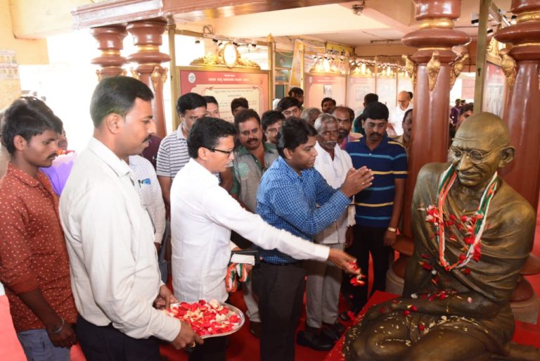 ಗಾಂಧಿ ಅಸ್ಮಿತೆ ಪಡೆಯಿರಿ: ಶಾಸಕ ಜ್ಯೋತಿಗಣೇಶ್