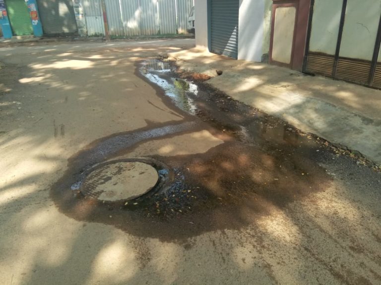 ತುಮಕೂರಿನಲ್ಲಿ ಮ್ಯಾನ್ಹೋಲ್ ಗಳ ಕಾಟ…!