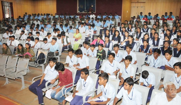ಹೀಗೆ ಓದಿದ್ರೆ ಜಾಸ್ತಿ ಅಂಕ ಬರ್ತಾವಂತೆ