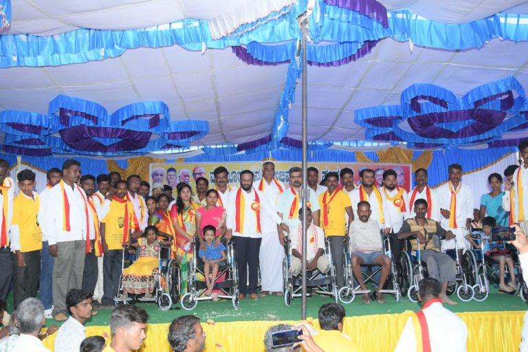 ಮಧುಗಿರಿ: ಅಭಿವೃದ್ಧಿ ಗೆ ಹಕ್ಕೊತ್ತಾಯ