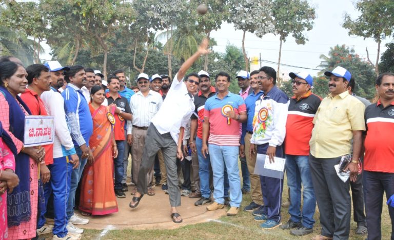 ಒತ್ತಡದಿಂದ ಹೊರಬನ್ನಿ:        ಶಾಸಕ ಜ್ಯೋತಿ ಗಣೇಶ