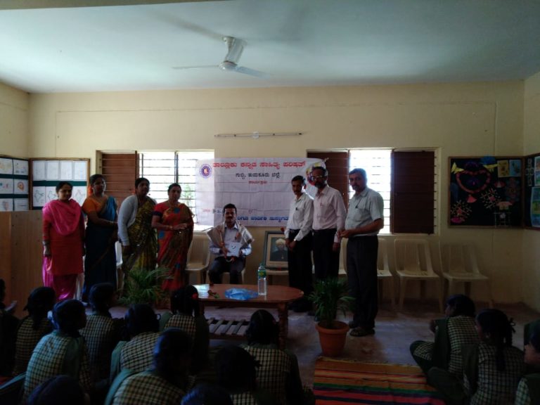 ಹೆಣ್ಣು ಮಕ್ಕಳ ಶಿಕ್ಷಣಕ್ಕೆ ಉತ್ತೇಜನ ನೀಡಿದ ಗುಬ್ಬಿ ವೀರಣ್ಣ: ಶಾಂತರಾಜು
