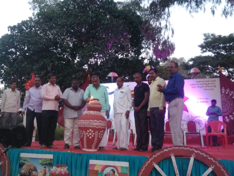 ಸುಗ್ಗಿ-ಹುಗ್ಗಿ: ಸಚಿವ ಮಾಧುಸ್ವಾಮಿ ಸಂತಸ