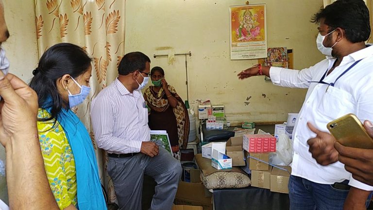 ನಕಲಿ ವೈದ್ಯರ ಕ್ಲಿನಿಕ್ ಗೆ ಬೀಗಮುದ್ರೆ