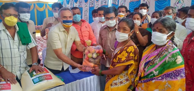 ಗೌರಿಶಂಕರ್ ಎಲ್ಲೆಂದರಲ್ಲಿ ತಿರುಗುವುದನ್ನು ಬಿಟ್ಟು ಹಳ್ಳಿ ಕಡೆ ನೋಡಲಿ