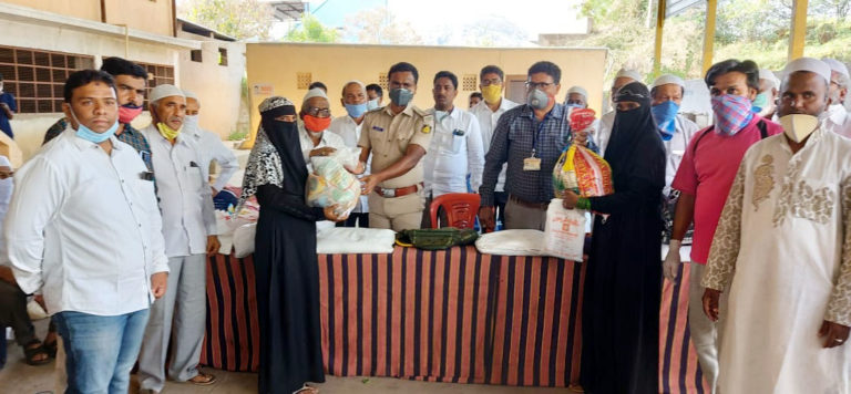 ಪಾವಗಡ; ರಂಜಾನ್ ಕಿಟ್ ವಿತರಣೆ