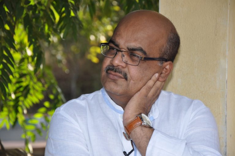 ಈಗ ನನಗೆ ತುಟಿ ನೋಡುವ ಅಭ್ಯಾಸ..