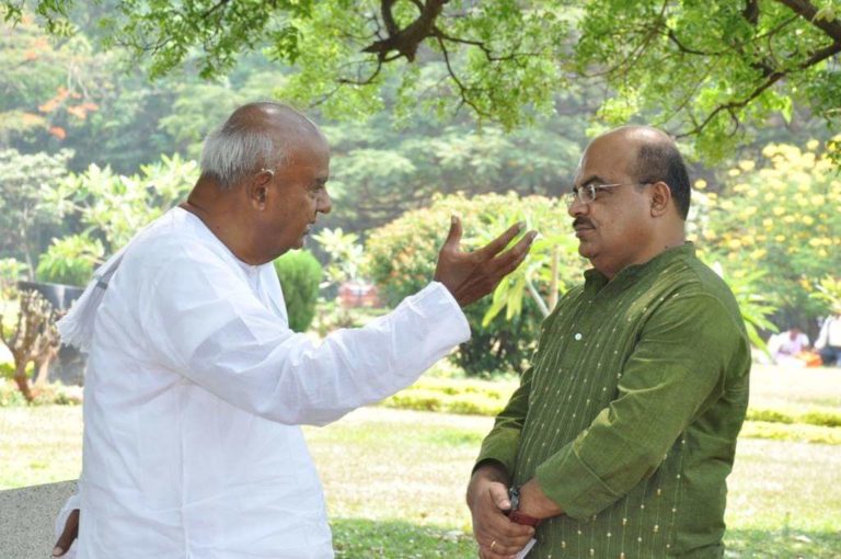 ಇಂದಿರಾಗಾಂಧಿ ವಿರುದ್ಧ ರಾಜಕುಮಾರ್ ಸ್ಪರ್ಧೆ ಮಾಡಿಸಲು ಸಜ್ಜಾಗಿದ್ದೆ’ ಎಂದರು ದೇವೇಗೌಡರು