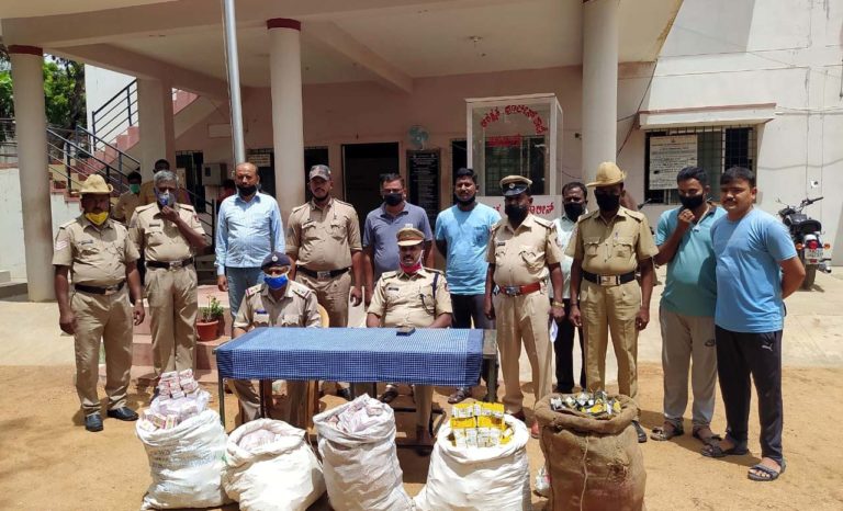 ಪಾವಗಡ: 81 ಸಾವಿರ ಮೌಲ್ಯದ ಮದ್ಯ ವಶ