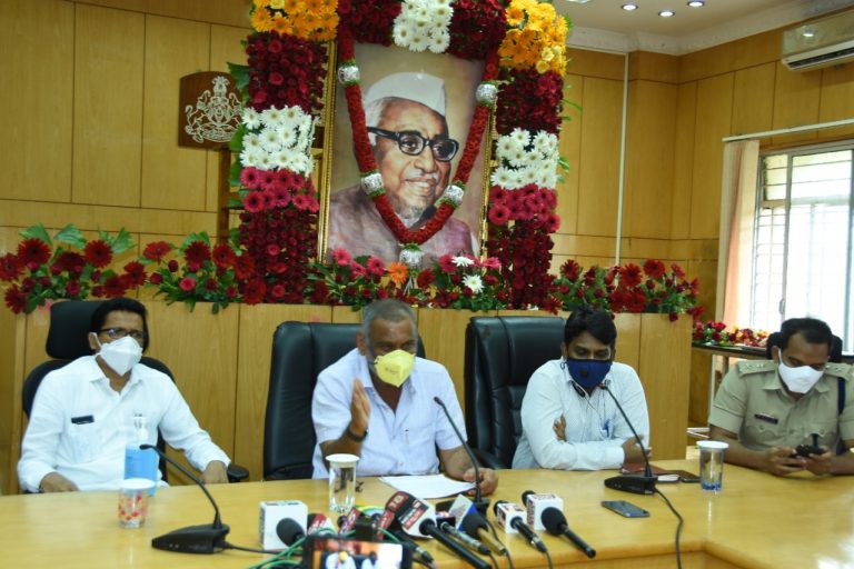 ಕೊರೊನಾ: ಕೈ‌‌‌ಚೆಲ್ಲುತ್ತಿದ್ದಾರಾ ಉಸ್ತುವಾರಿ ಸಚಿವರು?