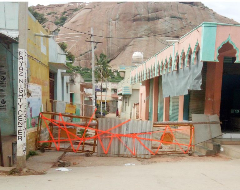ವೈ.ಎನ್.ಹೊಸಕೋಟೆ ಸೀಲ್ಡ್ ಡೌನ್