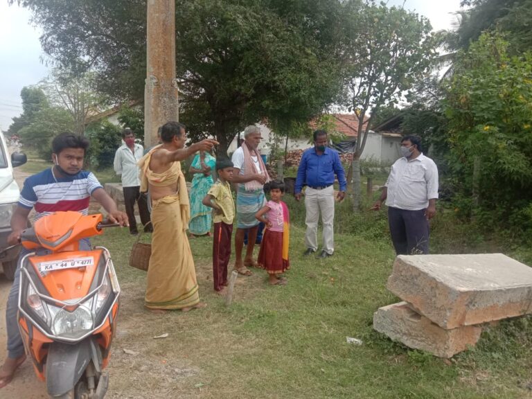 ಯೋಗ ಮಾಧವ ದೇವಾಲಯಕ್ಕೆ ಪುರಾತತ್ವ ಇಲಾಖೆ ಅಧಿಕಾರಿಗಳ ಭೇಟಿ