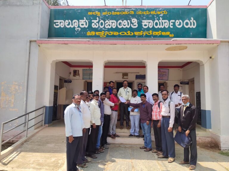 ದೊಡ್ಡಣ್ಣೇಗೆರೆ ಪಿಡಿಓ ಅವರ ಕರ್ತವ್ಯಕ್ಕೆ ಅಡ್ಡಿ, ಜಾತಿನಿಂದನೆ: ಹಂದನಕೆರೆ ಪೊಲೀಸ್ ಠಾಣೆಯಲ್ಲಿ ದೂರು ದಾಖಲು