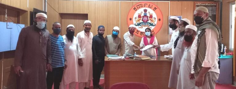 ಕೊರೊನಾ ಸಾವು: ಶವ ಸಂಸ್ಕಾರಕ್ಕೆ ತುರುವೇಕೆರೆಯಲ್ಲಿ ಮುಸ್ಲಿಂ ಯುವಕರ ತಂಡ ಸಜ್ಜು