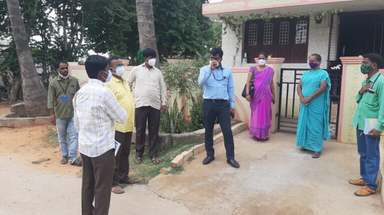ಕೋವಿಡ್ ಲಸಿಕೆ ಅಪಪ್ರಚಾರಿಗಳ ವಿರುದ್ಧ ಕ್ರಮ: ಕಡಕೋಳ