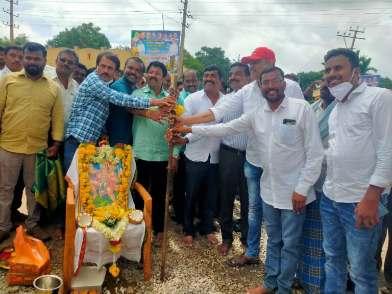 ಪರಿಸರ ರಕ್ಷಣೆಯಲ್ಲಿ ಯುವಜನತೆ ಪಾತ್ರ ಮಹತ್ವದ್ದು; ಮಲ್ಲಸಂದ್ರ ಗ್ರಾಮ ಪಂಚಾಯಿತಿ ಅಧ್ಯಕ್ಷ ಹೆಚ್.ಆರ್. ಚಿಕ್ಕೇಗೌಡ.