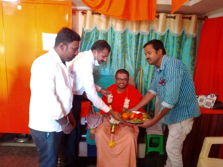 ಸ್ಥಳೀಯತೆಗೆ ಹೆಚ್ಚು ಒತ್ತು ಸಿಗಲಿ: ಕಾರದ ಮಠದ ಶ್ರೀ