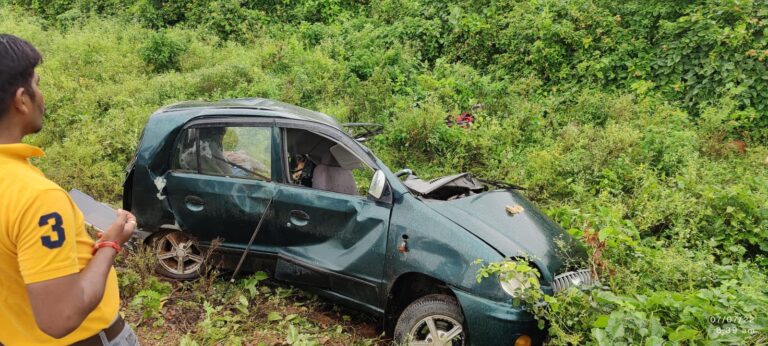 ಕೆ.ಎಸ್.ಆರ್.ಟಿ.ಸಿ. ಬಸ್ ಮತ್ತು ಕಾರು‌ ನಡುವೆ ಅಪಘಾತ – ಮೂವರ ಸಾವು