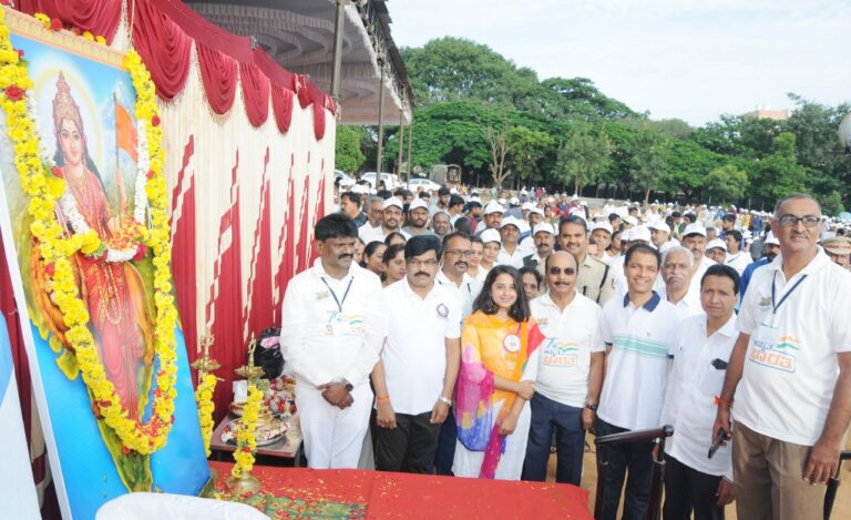 ರಕ್ತದ ಕಣ ಕಣದಲ್ಲೂ ರಾಷ್ಟ್ರಾಭಿಮಾನ ತುಂಬಿರಬೇಕು : ಜಿಲ್ಲಾಧಿಕಾರಿ ವೈ.ಎಸ್ ಪಾಟೀಲ