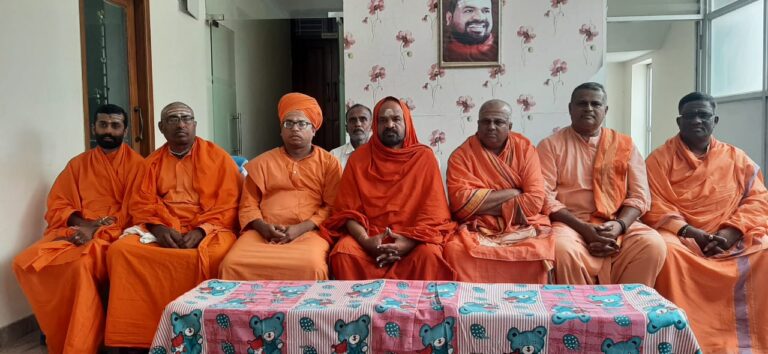 ಬಿಎಸ್‌ವೈ ರನ್ನು ಬೇಕಾದಂತೆ ಉಪಯೋಗಿಸಿ ಕೊಳ್ಳಬೇಡಿ: ಬಿಜೆಪಿಗೆ ರುದ್ರಮುನಿ ಸ್ವಾಮೀಜಿ ಎಚ್ಚರಿಗೆ