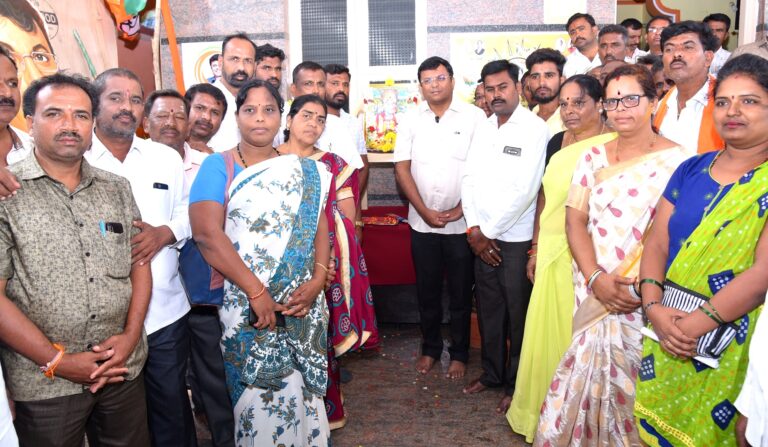 ಸನ್ಮಾರ್ಗದಲ್ಲಿ ನಡೆಯಲು ಶ್ರೀಕೃಷ್ಣನ ಸಂದೇಶ ಪಾಲಿಸಿ; ಡಾ.ಸಿ.ಎಂ.ರಾಜೇಶ್ ಗೌಡ