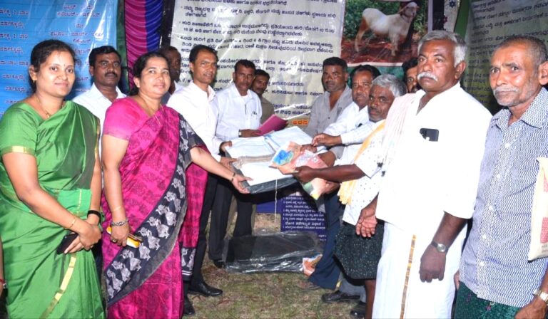 ಜನರ ಮನೆ ಬಾಗಿಲಿಗೆ ಸೌಲಭ್ಯಗಳು:  ವೈ.ಎಸ್.ಪಾಟೀಲ