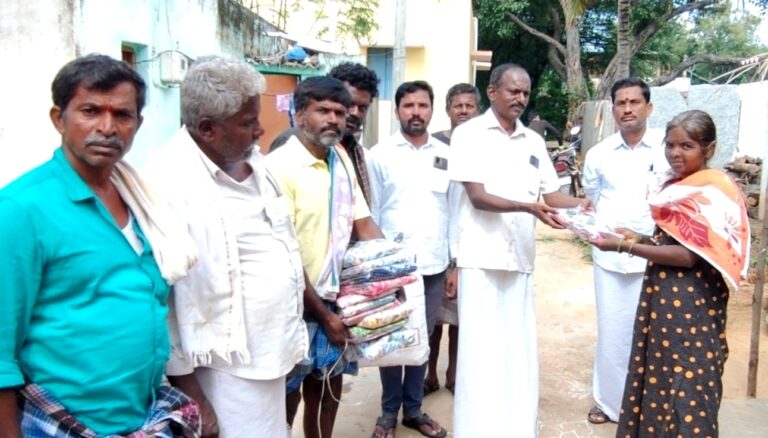 ತಂಗಿಯ‌ ನೆನಪಿನಲ್ಲಿ ಬಾಗಿನ ಅರ್ಪಿಸುವ ನರಸಿಂಹಮೂರ್ತಿ