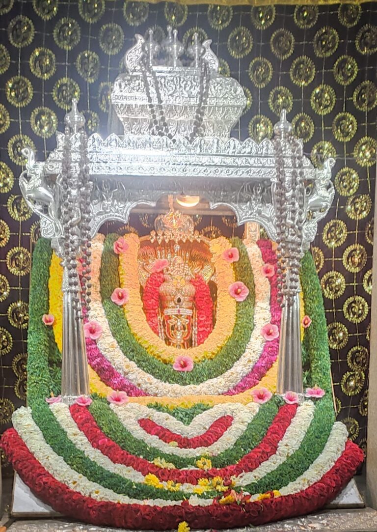 ಗುಬ್ಬಿ ರಥೋತ್ಸವಕ್ಕೆ ನಾಟಕ ರಂಗು