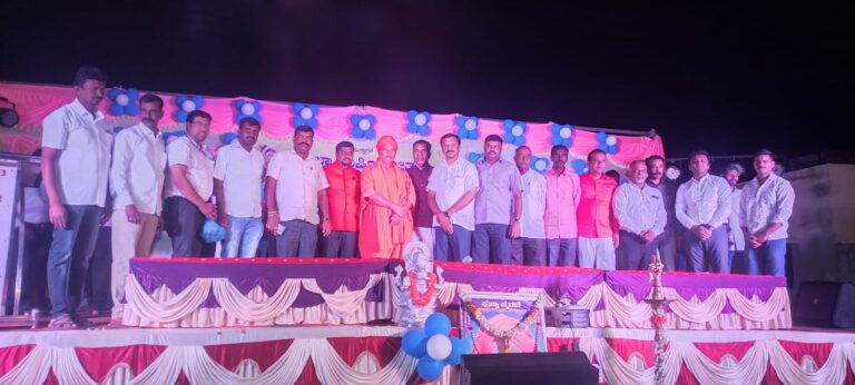 ಶಿಕ್ಷಕರಿಗೆ ಬುದ್ದಿ ಇರಬೇಕು: ಬೆಟ್ಟದಹಳ್ಳಿ ಶ್ರೀ