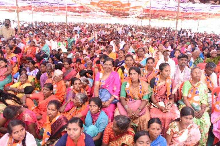 ಸುರೇಶ್ ಗೌಡರತ್ತ ಒಲವು ತೋರಿದ ಪರಿಶಿಷ್ಟರು