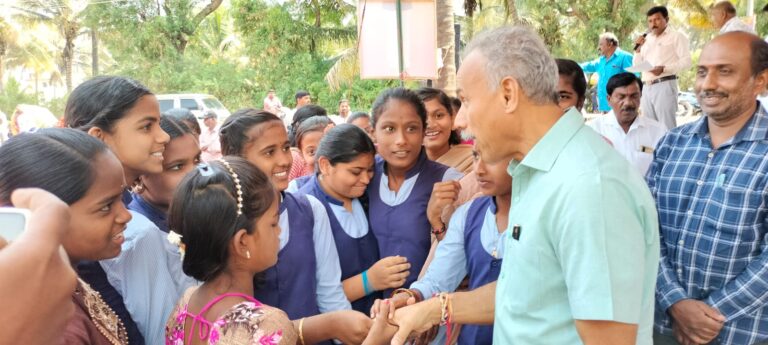 ಸುರೇಶಗೌಡರ ಬಿರುಸಿನ ಪ್ರಚಾರಕ್ಕೆ ಮನಸೋತ ಜನರು