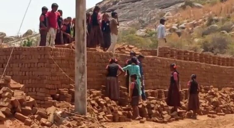 ಮಕ್ಕಳಿಂದ ಇಟ್ಟಿಗೆ ಭಟ್ಟಿ ಕೆಲಸ: ನೋಟಿಸ್