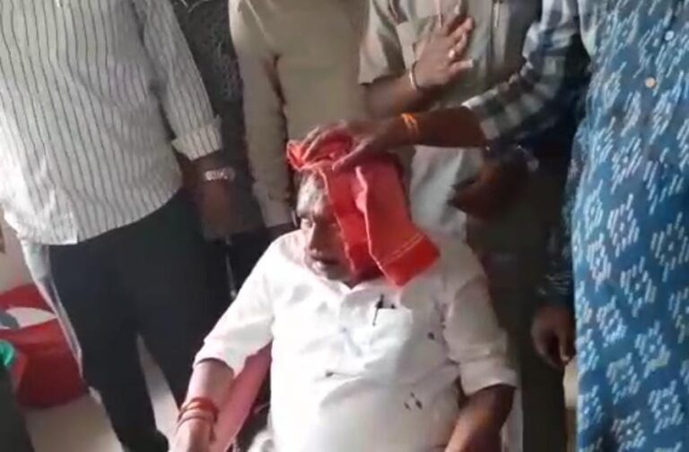 ಡಾ.ಜಿ‌ ಪರಮೇಶ್ವರ್ ಮೇಲೆ ಕಲ್ಲು ತೂರಿದ ಕಿಡಿಗೇಡಿಗಳು; ಪೆಟ್ಟು