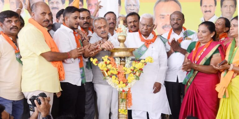 ಸುರೇಶಗೌಡರಿಗೆ ಬೆಂಬಲ ಘೋಷಿಸಿದ ಲಿಂಗಾಯತ-ವೀರಶೈವರು