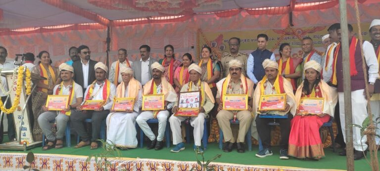 ಗುಬ್ಬಿಯಲ್ಲಿ ಕನ್ನಡ ಡಿಮ್ ಡಿಮ