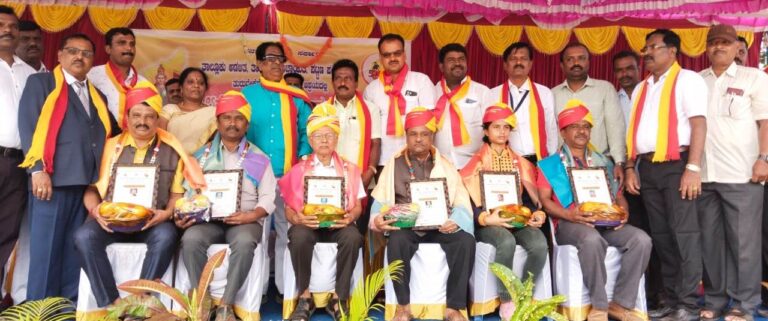 ಕನ್ನಡದ ಅಸ್ಮಿತೆ ಪ್ರಶ್ನೆ: ಶಾಸಕ ಕೃಷ್ಣಪ್ಪ