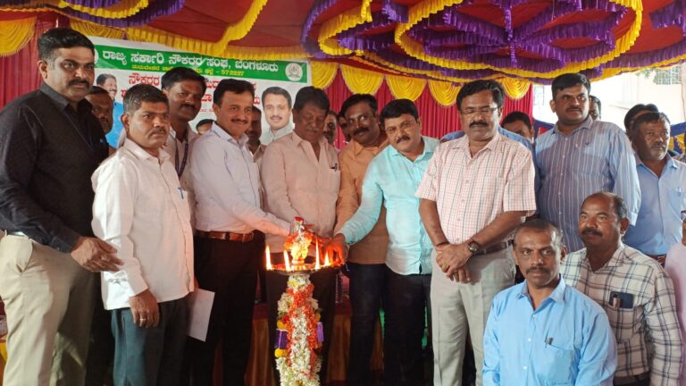 ಸಂಬಳ ತಾರತಮ್ಯ; ಶಾಸಕ ಕೃಷ್ಣಪ್ಪ ಗರಂ