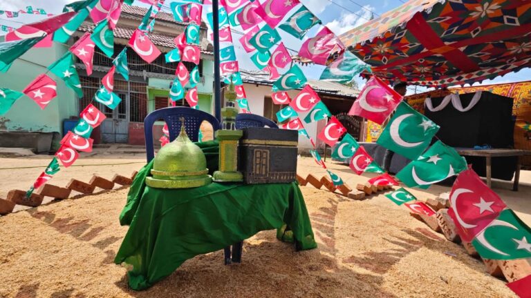 ಭಾರತದ ಭೂಪಟದ ಜತೆ ಮಕ್ಕಳ ಈದ್-ಮಿಲಾದ್